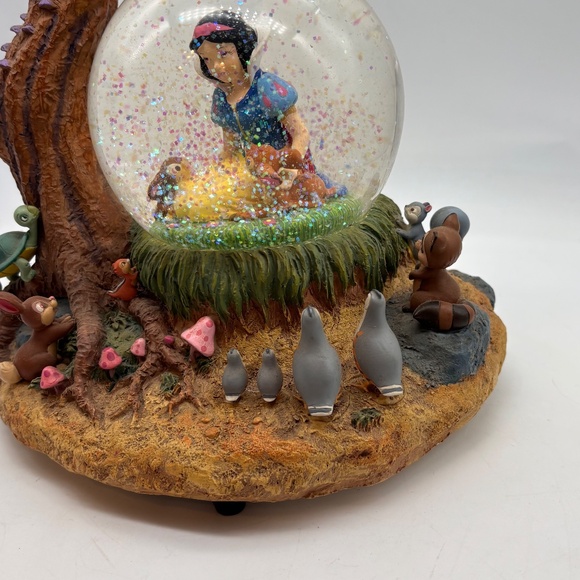 Disney Snow White and Seven Dwarfs Forest and Animals Snow Globe Brahm's Waltz - Picture 3 of 15